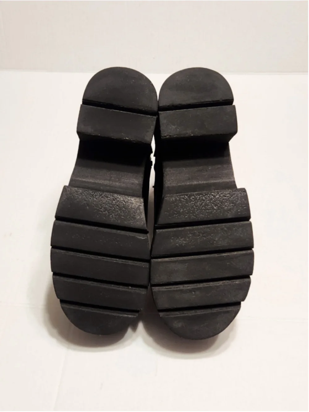 N/A edgy platform